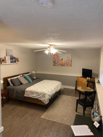Guest Suites On Benvenuto Brentwood Bay Exterior foto
